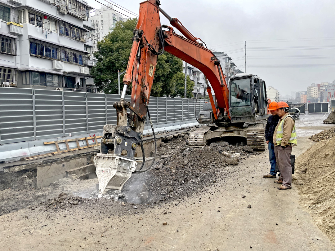 Trenching for drainage pipes along Shanghai subway.