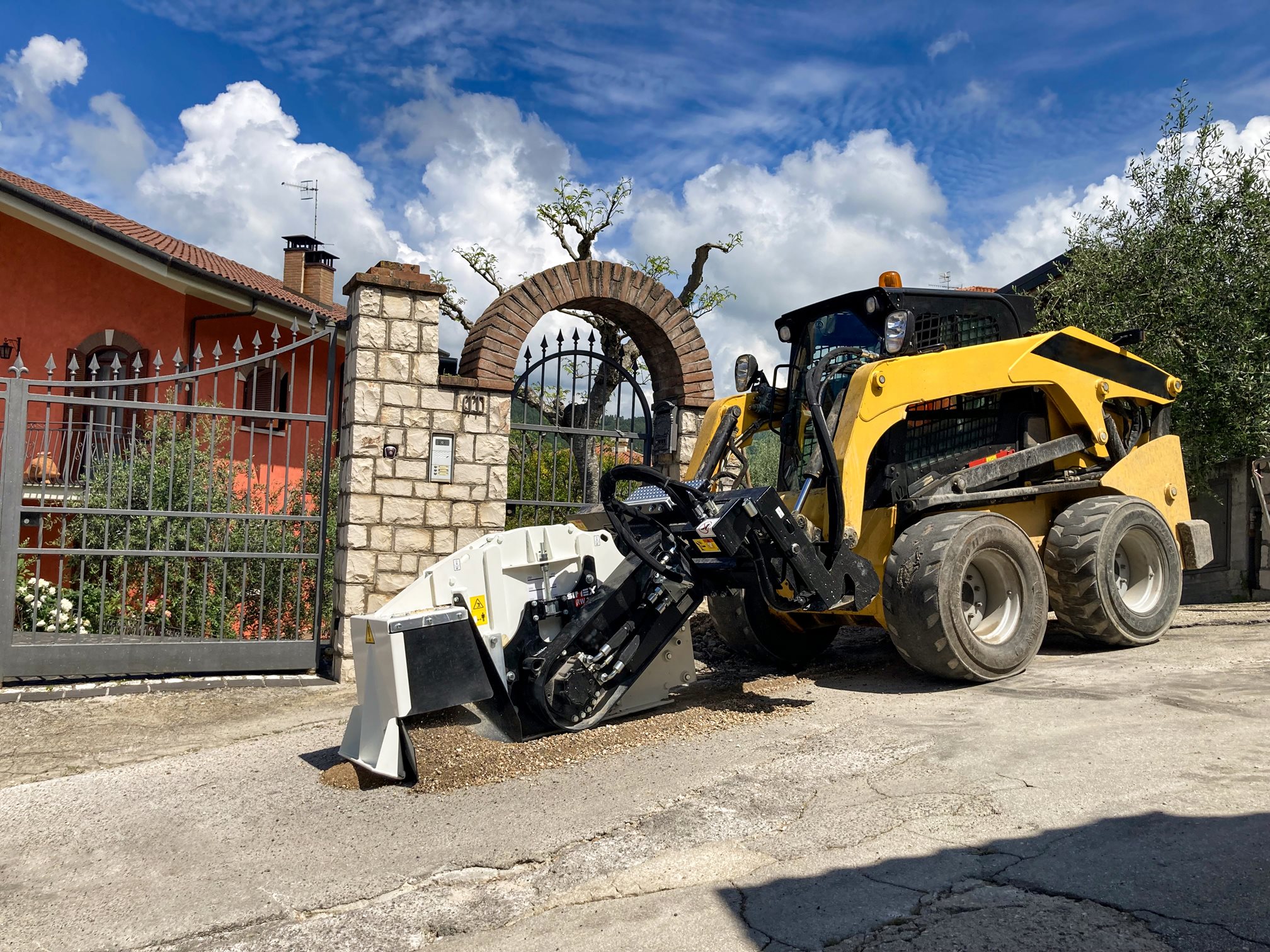 RW 350 wheel saw: micro-trenching for fiber optics