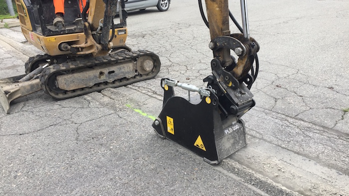 A very special Simex PLB 200 planer for excavator